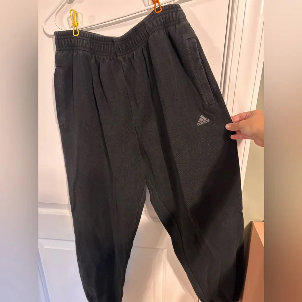 Adidas Black Sweatpant Joggers - Picture 1 of 8